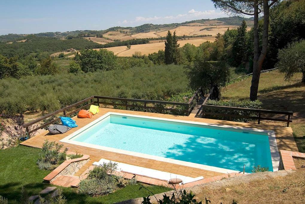 Stunning Country House Overlooking Tuscany Hills Lorenzana Zewnętrze zdjęcie